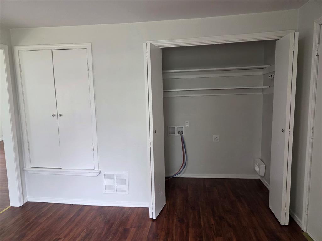 113 Glenhaven Drive Property Photo 10