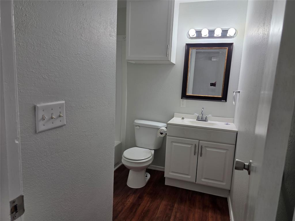 113 Glenhaven Drive Property Photo 13