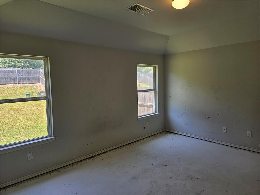 208 Tuscany Circle Property Photo 9