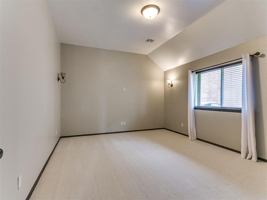 14401 Yorkshire Lane Property Photo 33