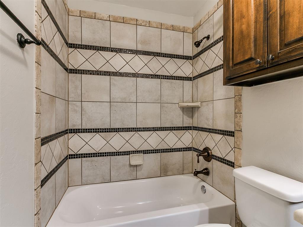 14401 Yorkshire Lane Property Photo 34