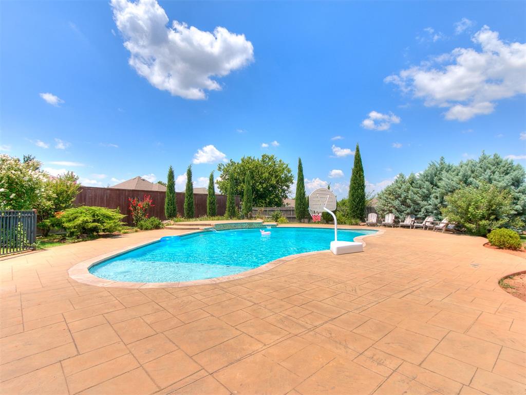 14401 Yorkshire Lane Property Photo 42