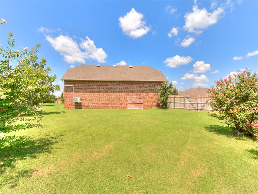 14401 Yorkshire Lane Property Photo 46