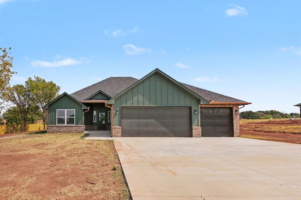 2209 Winter Ridge Road Property Photo 1