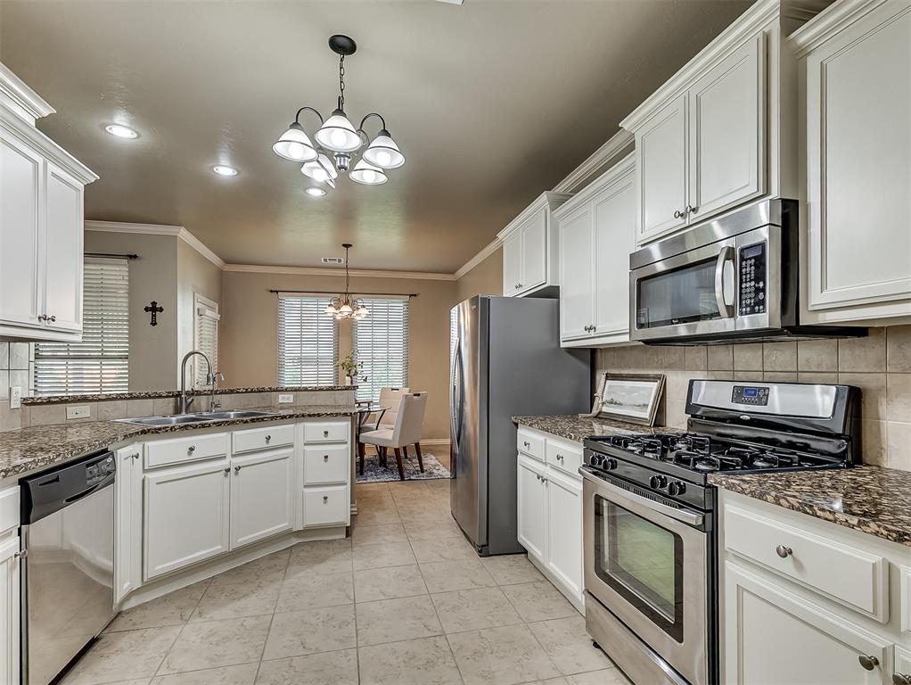 2933 Firewheel Road Property Photo 15