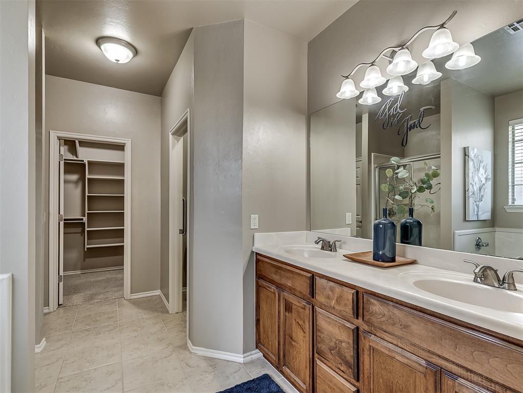 2933 Firewheel Road Property Photo 19