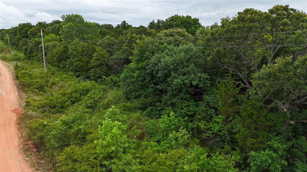 18730 Deer Creek Road Property Photo 6