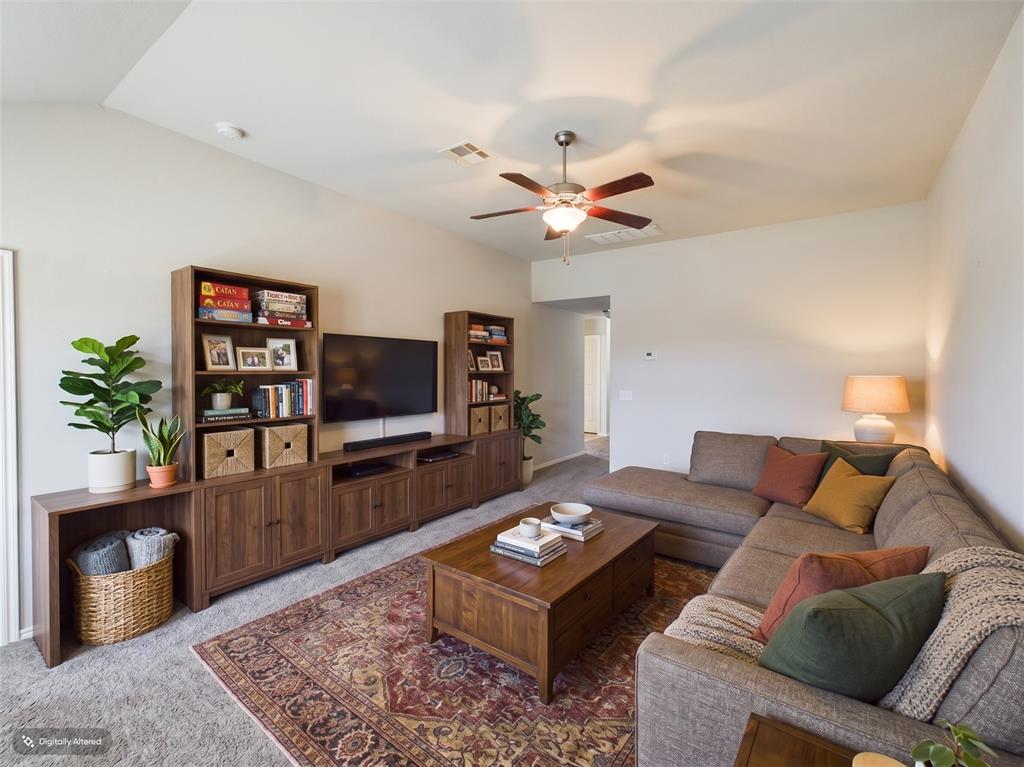 12500 Heritage Oaks Drive Property Photo 5