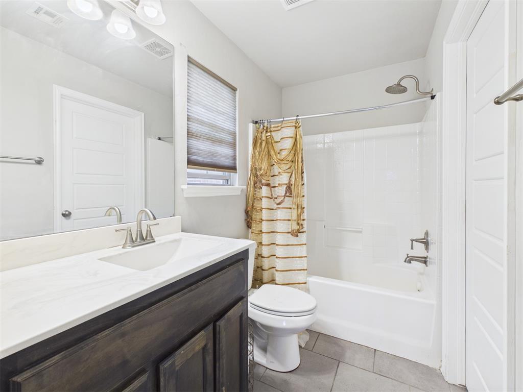 12500 Heritage Oaks Drive Property Photo 11