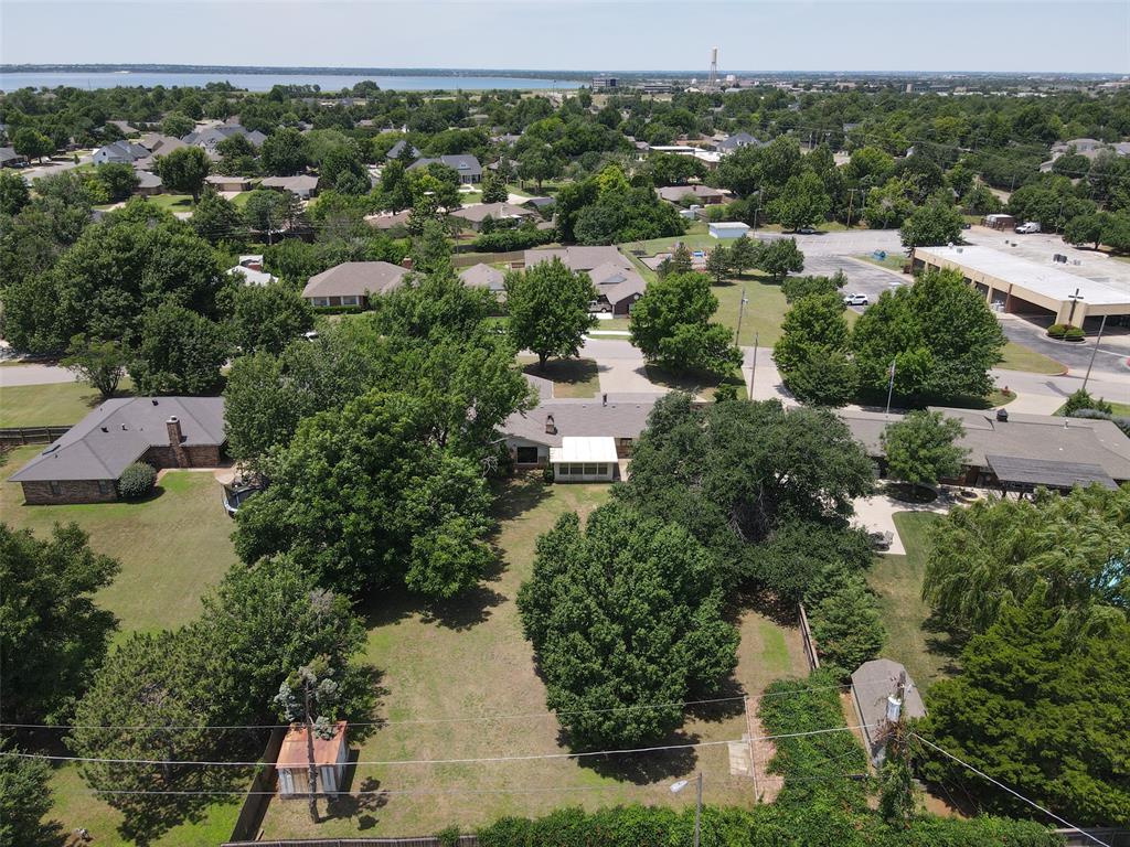 10724 Major Avenue Property Photo 4