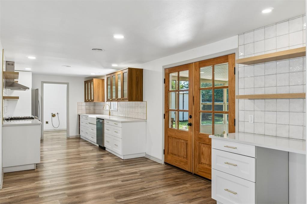 10724 Major Avenue Property Photo 15