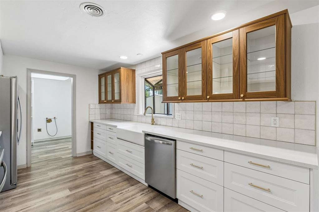 10724 Major Avenue Property Photo 17