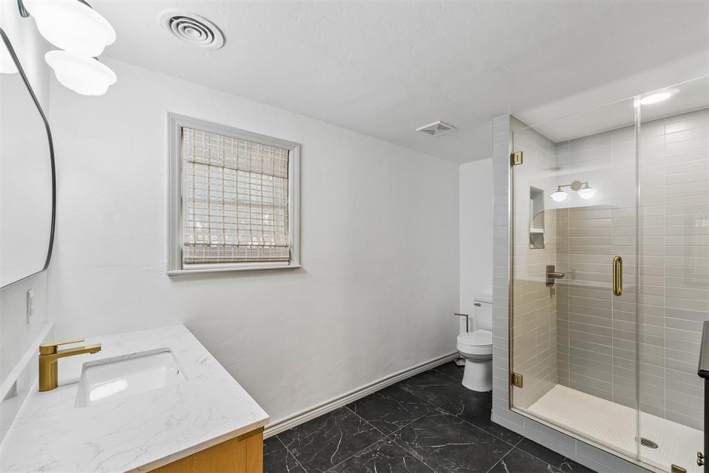 10724 Major Avenue Property Photo 22