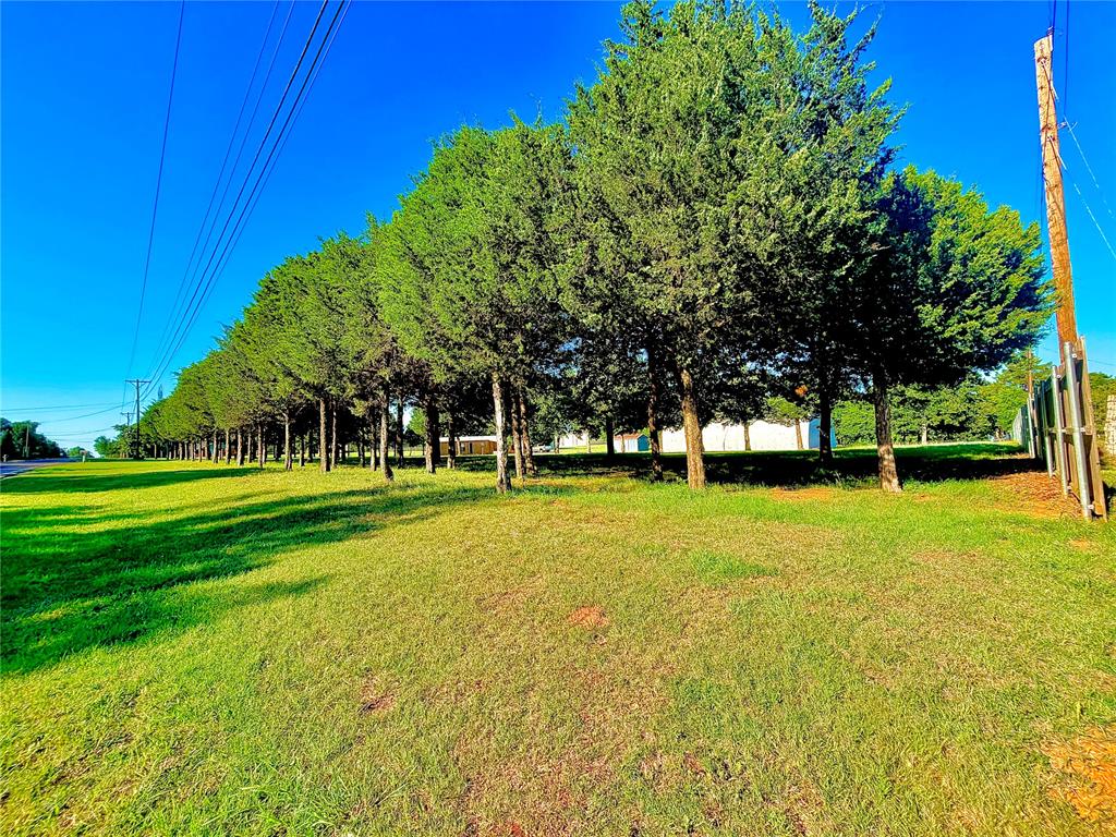 3150 N Bryant Avenue Property Photo 8