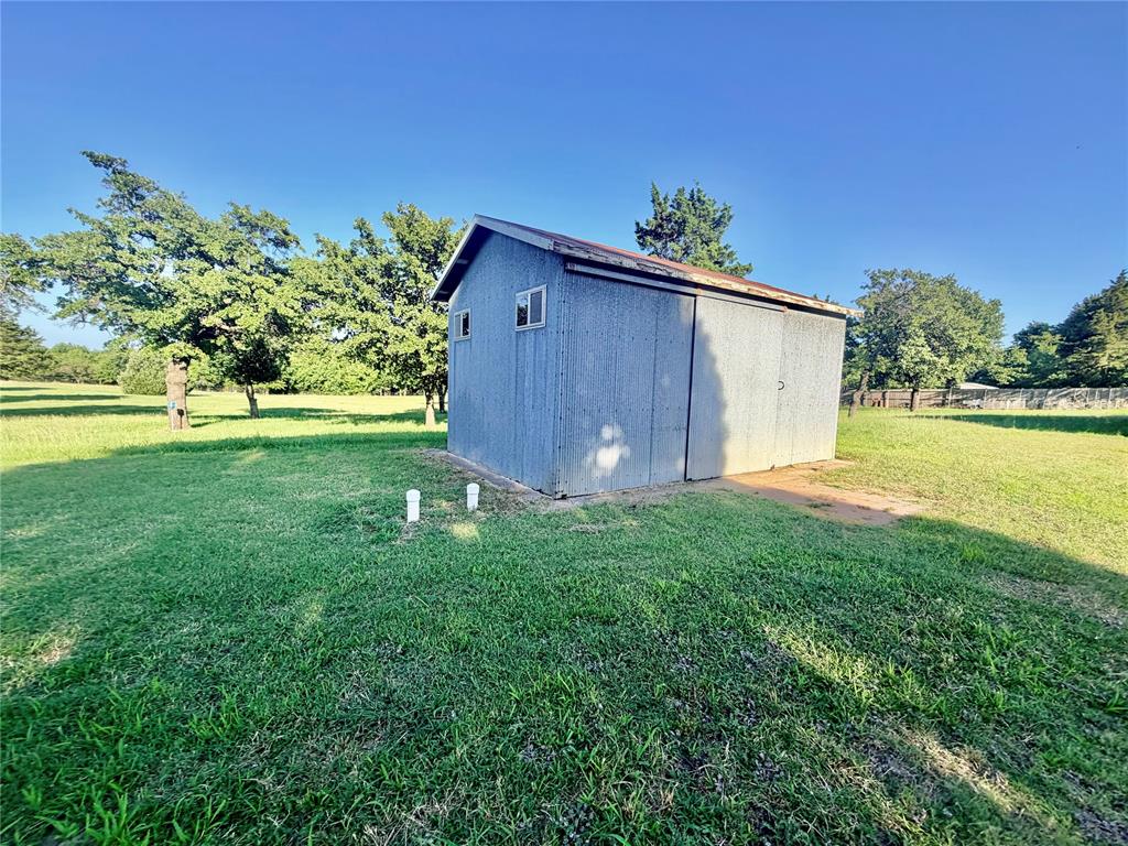 3150 N Bryant Avenue Property Photo 24