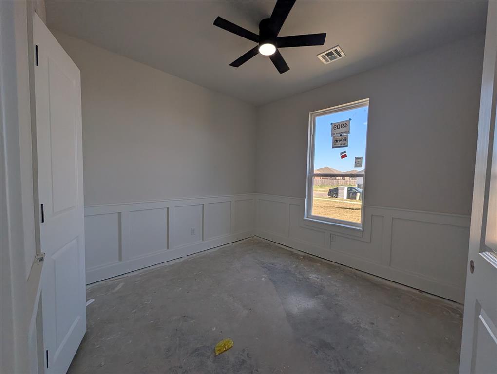 4909 Limestone Drive Property Photo 14