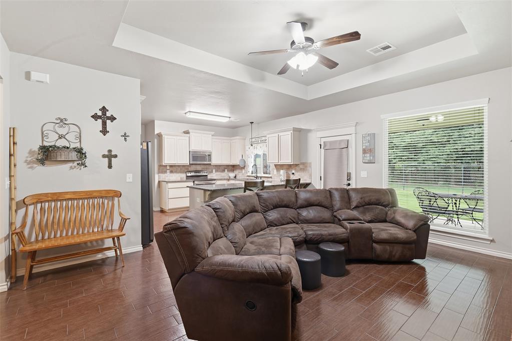 20301 Bow Xing Property Photo 8