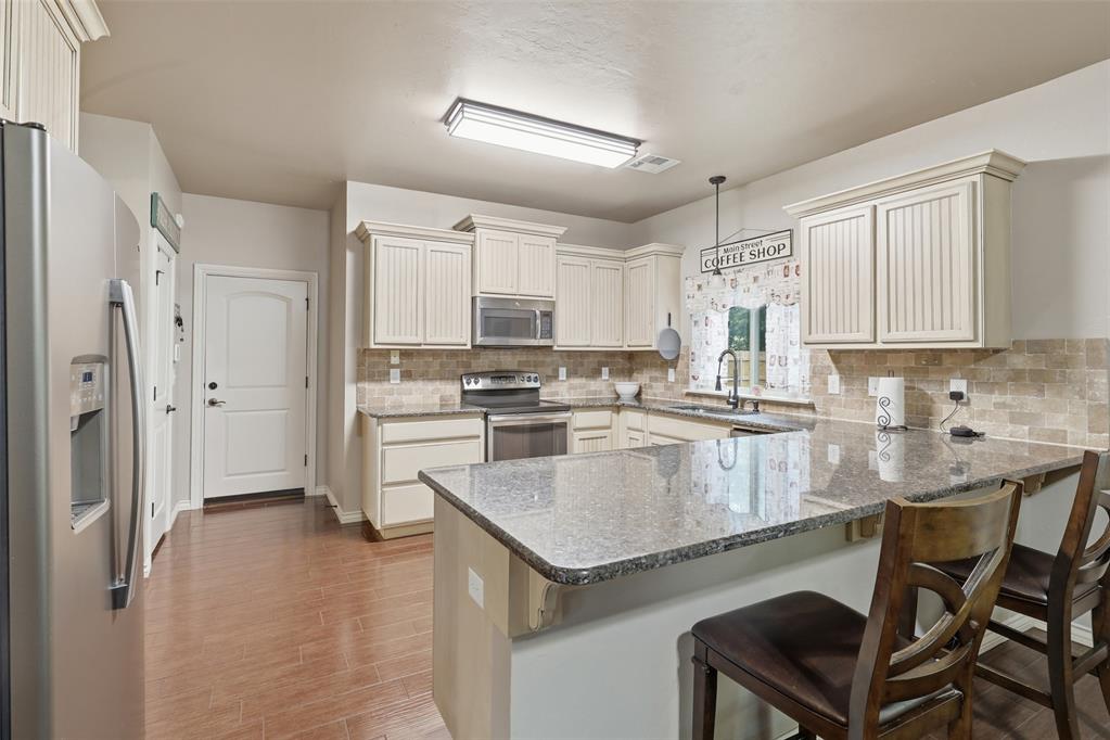 20301 Bow Xing Property Photo 10