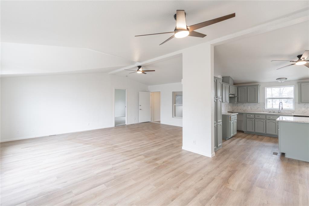 9268 S Ridge Drive Property Photo 11