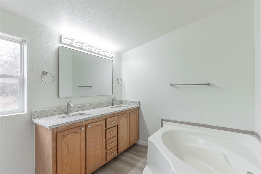 9268 S Ridge Drive Property Photo 20