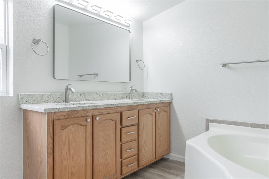 9268 S Ridge Drive Property Photo 21