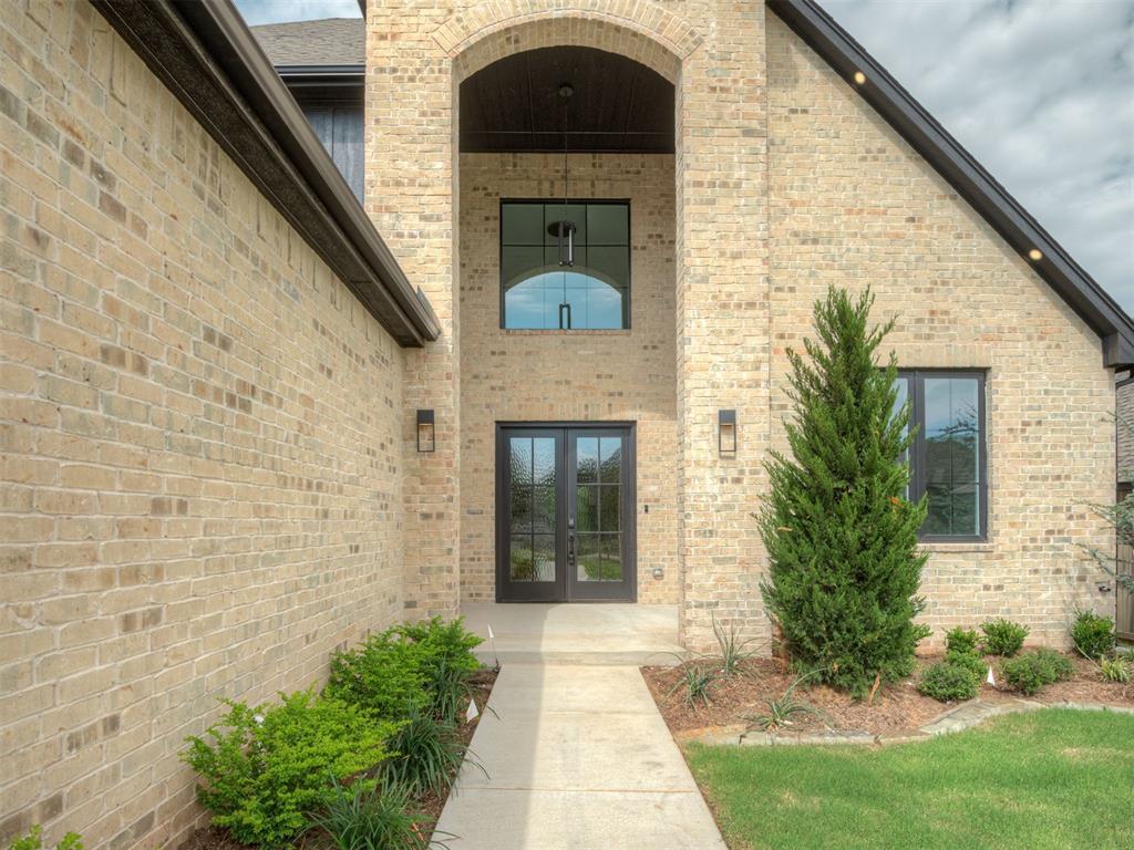 2805 Deer Valley Lane Property Photo 4