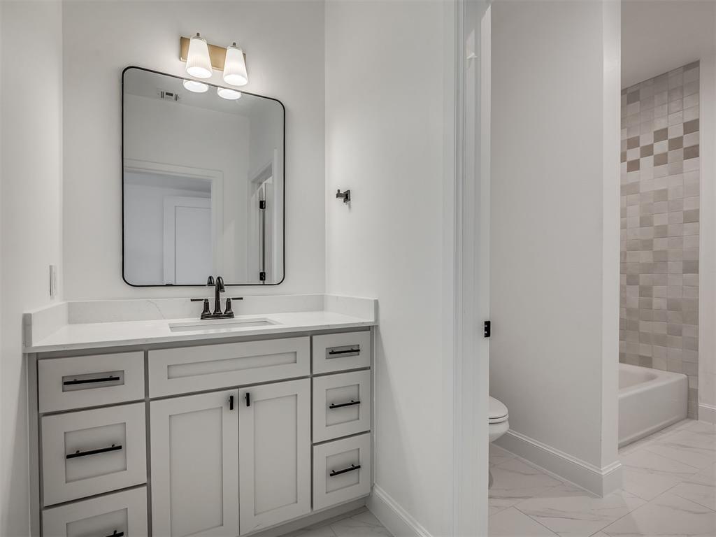 2805 Deer Valley Lane Property Photo 43