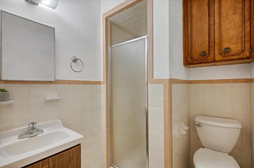 108 W Paul Street Property Photo 22