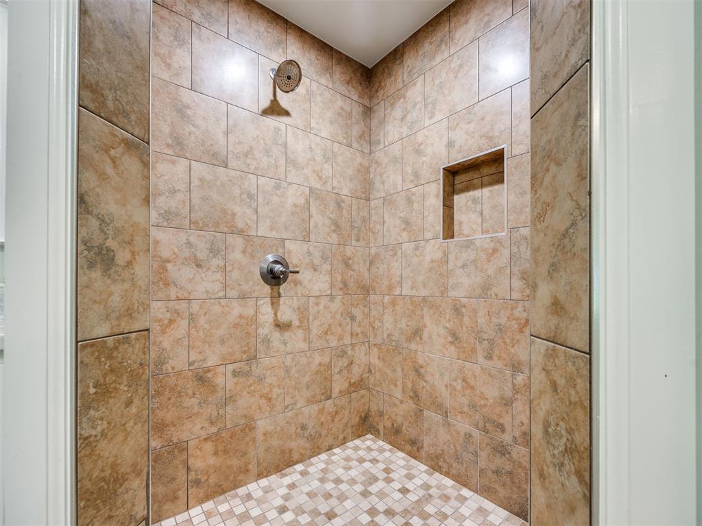 1801 Wickliff Street Property Photo 38