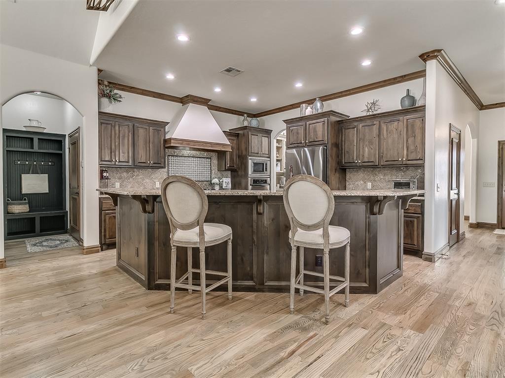3209 Silvercliffe Court Property Photo 14