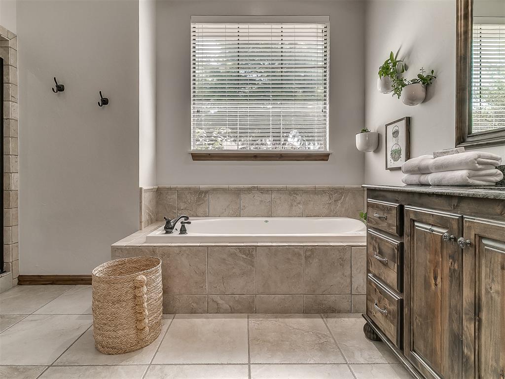 3209 Silvercliffe Court Property Photo 28