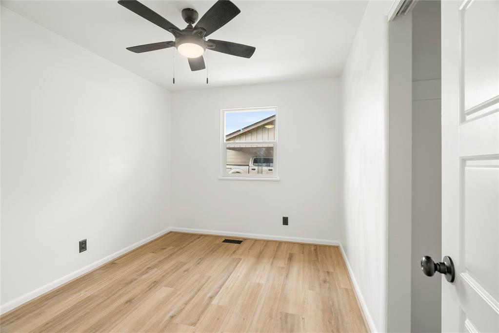 821 N Clarence Nash Boulevard Property Photo 14