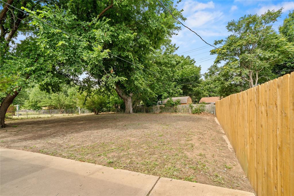 821 N Clarence Nash Boulevard Property Photo 19