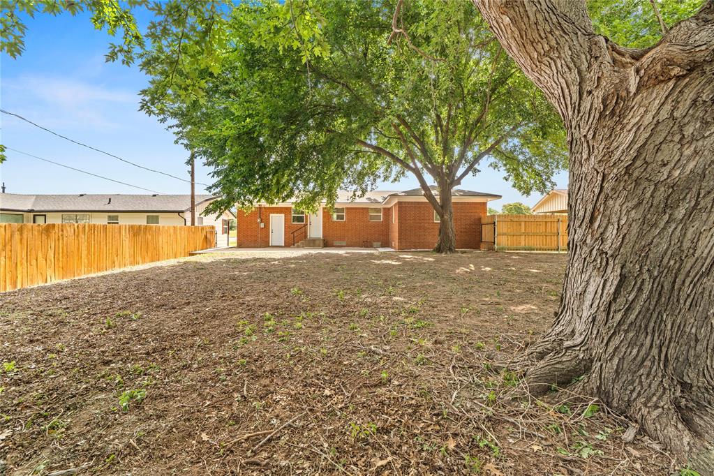 821 N Clarence Nash Boulevard Property Photo 22