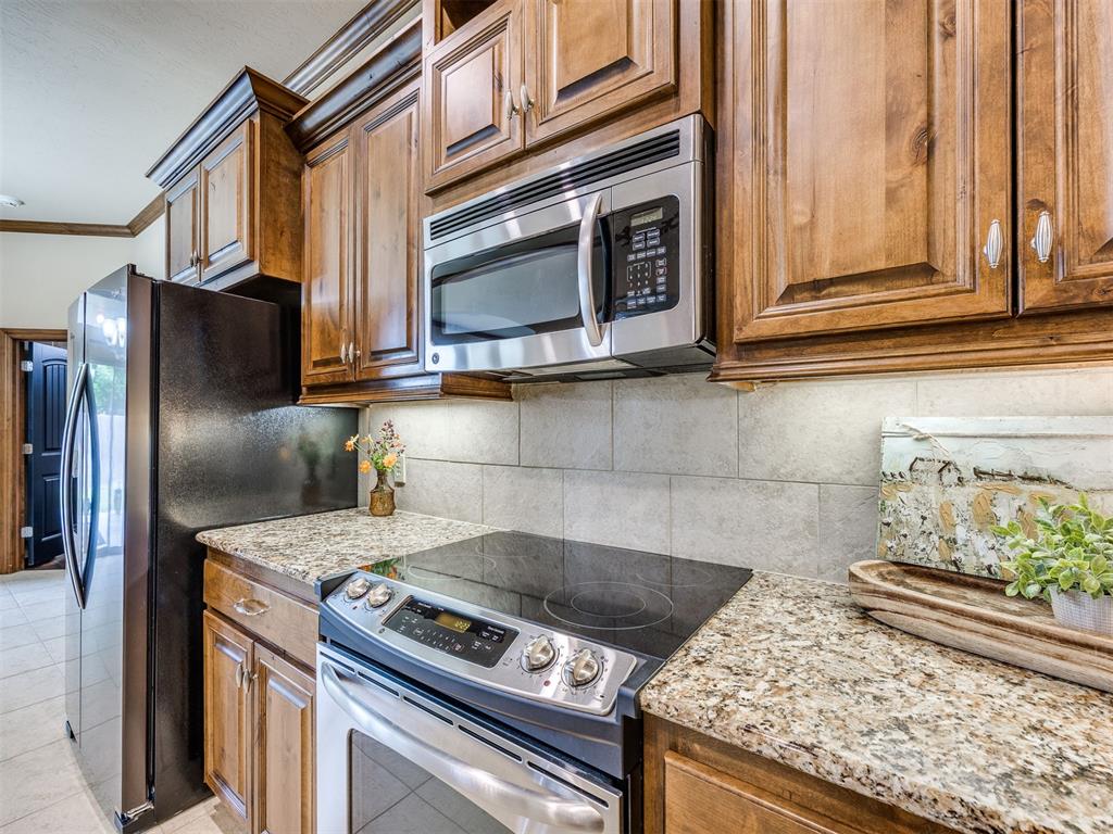 17217 Picasso Drive Property Photo 28