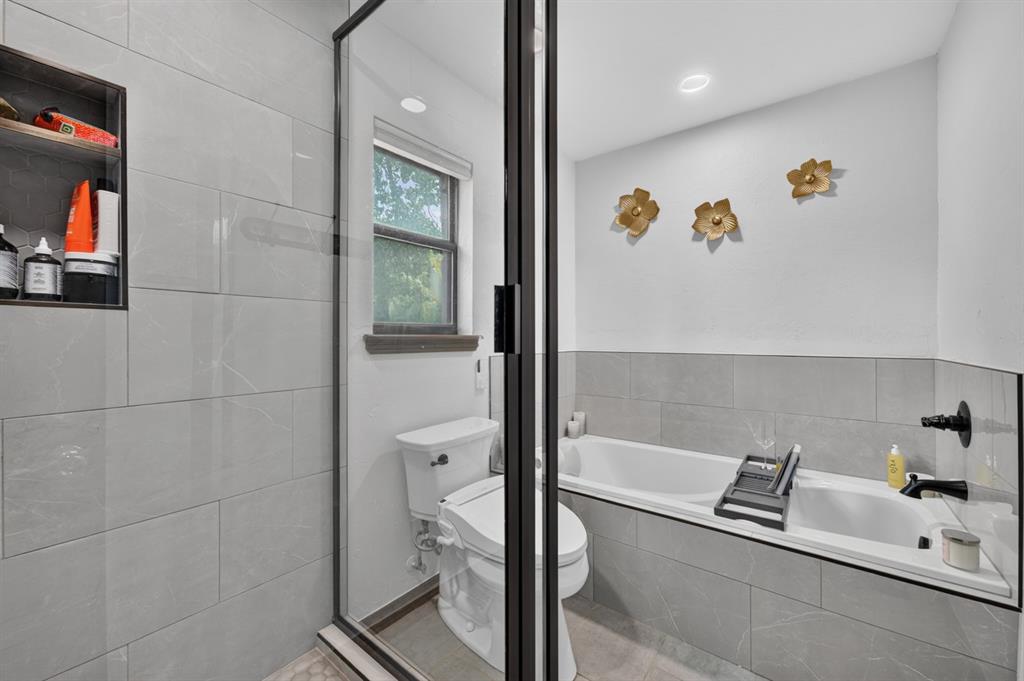 1809 Nighthawk Court Property Photo 33