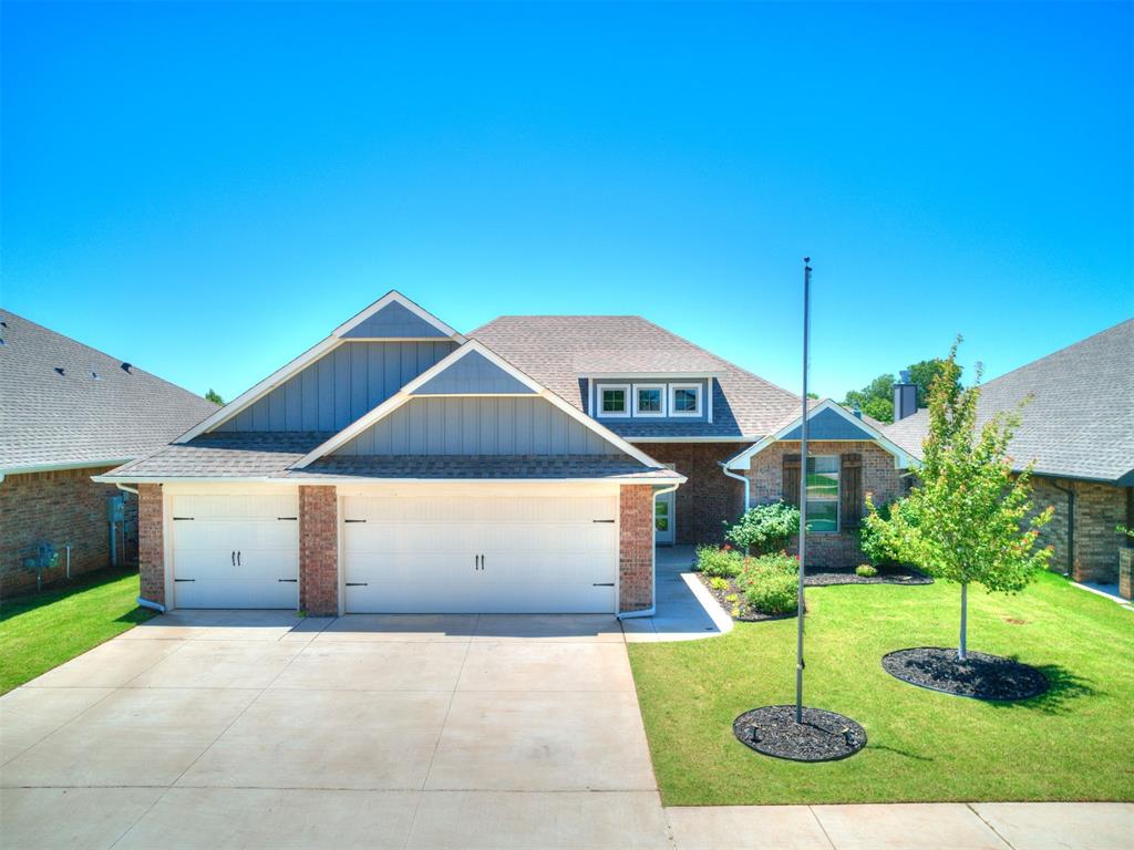 3909 Palmetto Trail Property Photo 1