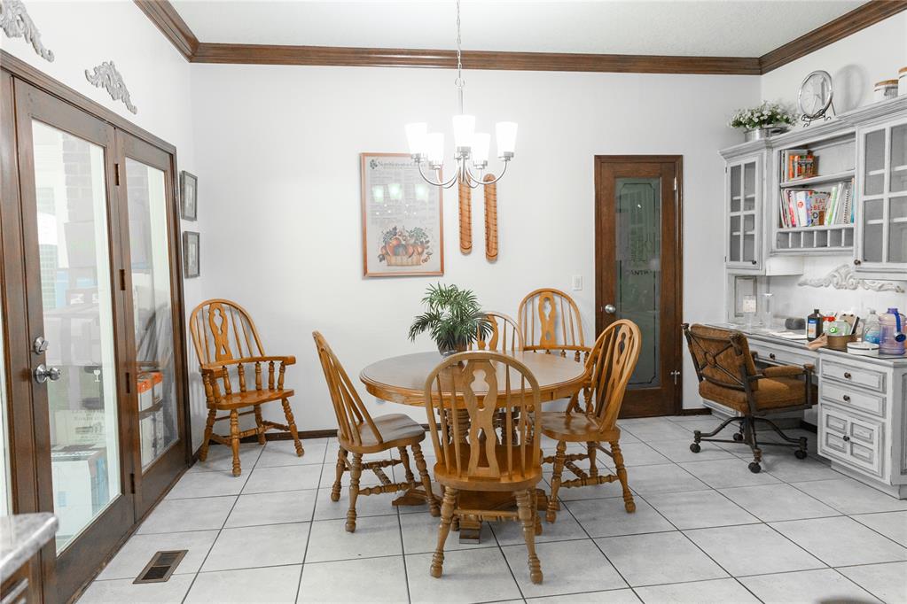 5000 Misty Glen Circle Property Photo 6