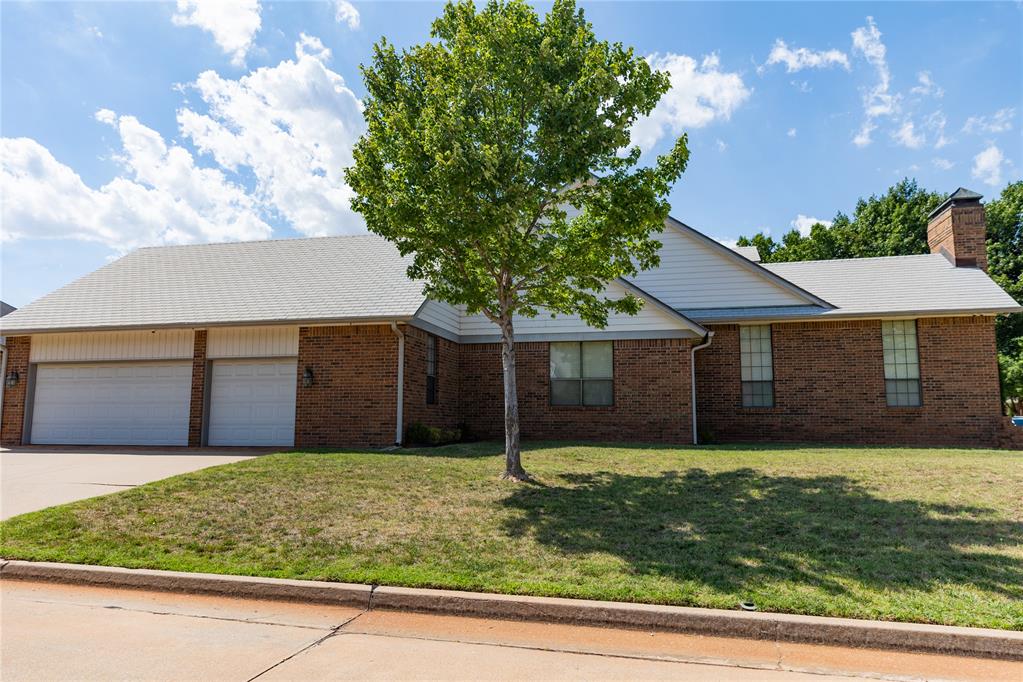 5000 Misty Glen Circle Property Photo 13