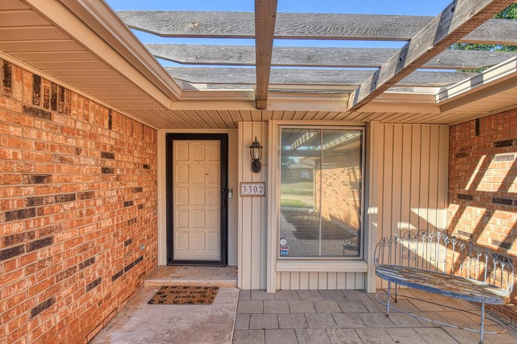 3302 Pheasant Run Road Property Photo 4