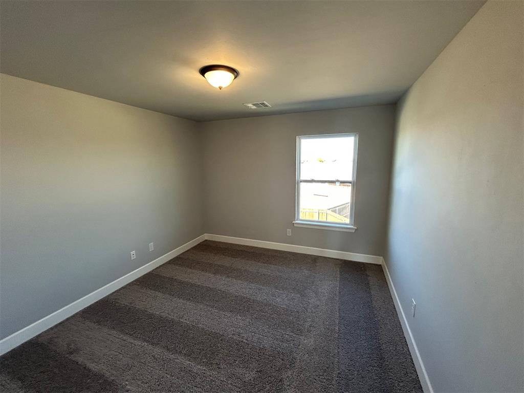 19601 Denison Avenue Property Photo 27