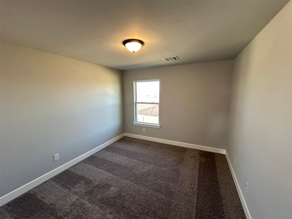 19601 Denison Avenue Property Photo 29