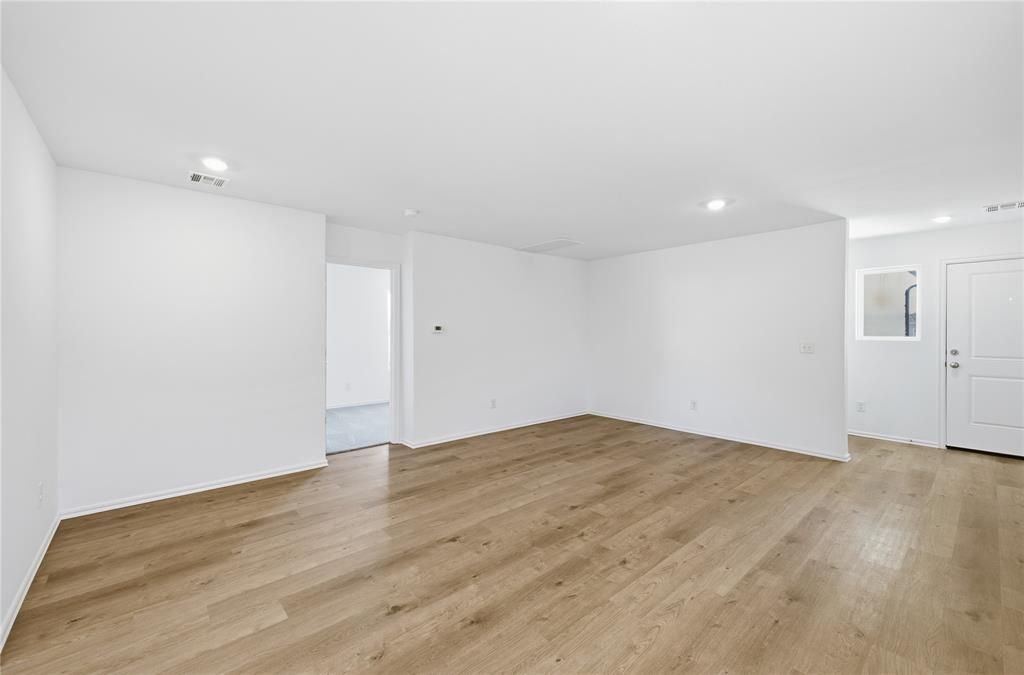 2014 W 30th Place Property Photo 2