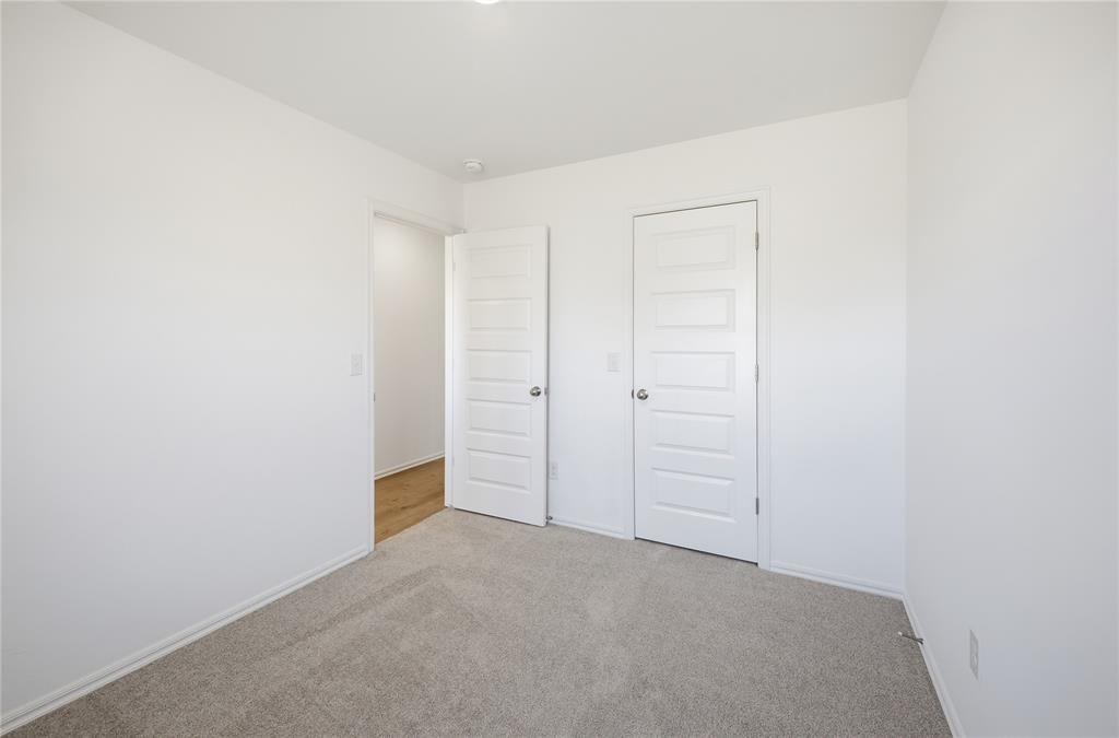 2014 W 30th Place Property Photo 8