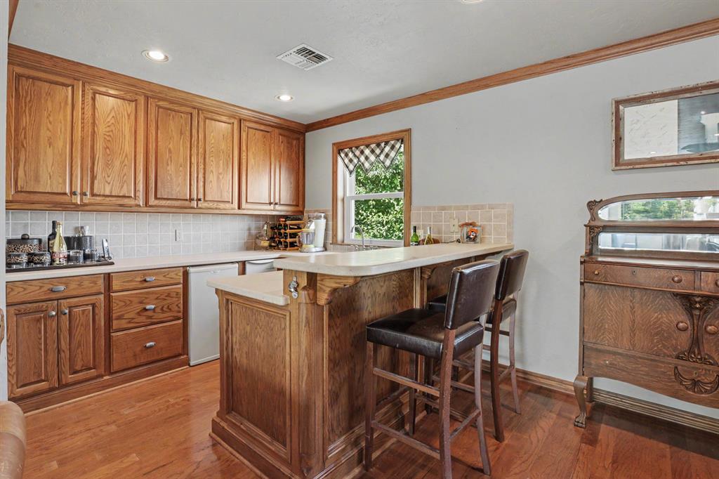 602 Brandley Circle Property Photo 31