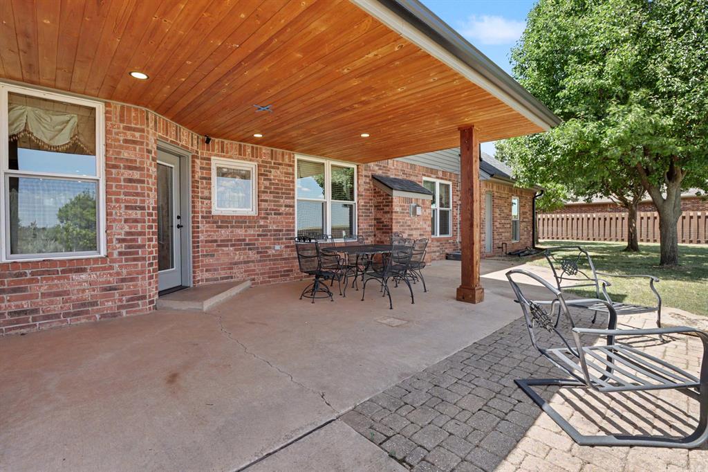 602 Brandley Circle Property Photo 38