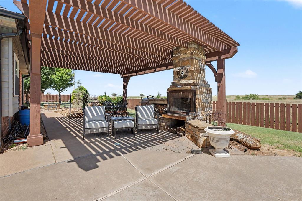 602 Brandley Circle Property Photo 40