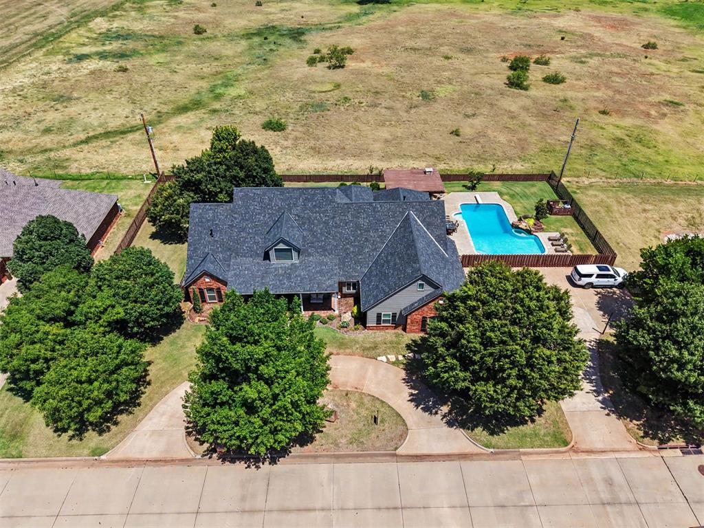 602 Brandley Circle Property Photo 47