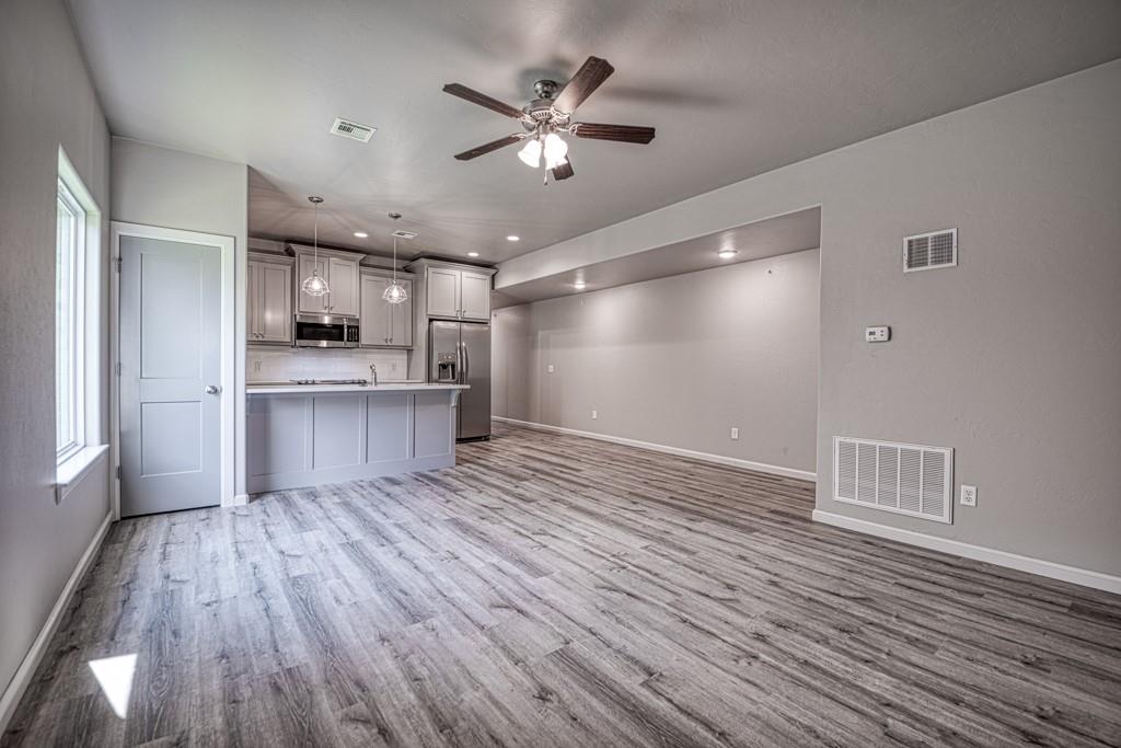 1520 S 7th Street Property Photo 2