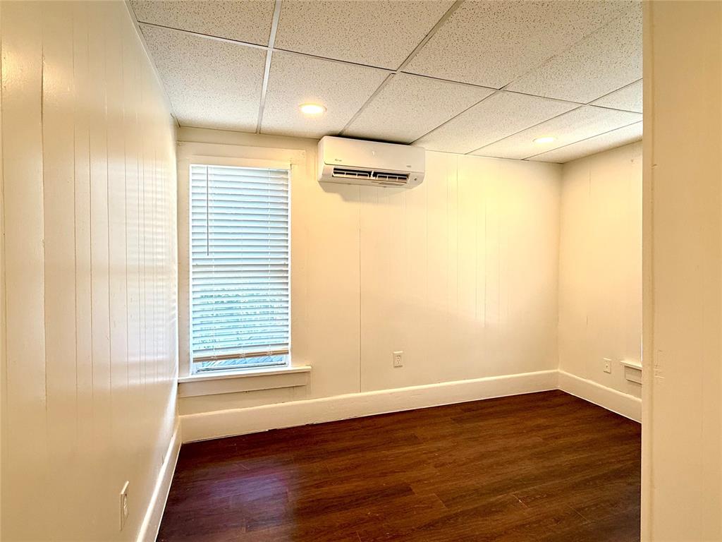 2137 Nw 12th Street Property Photo 6